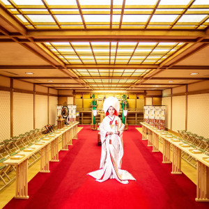 厳かな雰囲気の中行われる日本古来の神前での婚姻の儀式|グランドホテル浜松の写真(9737935)