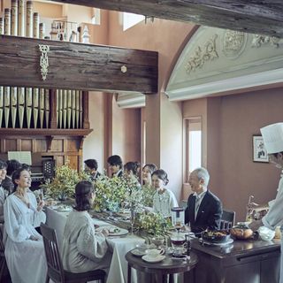 【少人数10名貸切OK】大聖堂挙式×黒毛牛試食◆10名70万円プラン