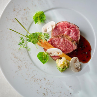 《火曜限定☆料理グレードUP特典》黒毛牛贅沢試食*貸切見学&花嫁体験!