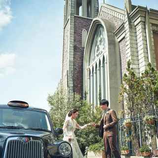 セント・マーガレットウエディングのロンドンタクシー ナンバーは【11・22】