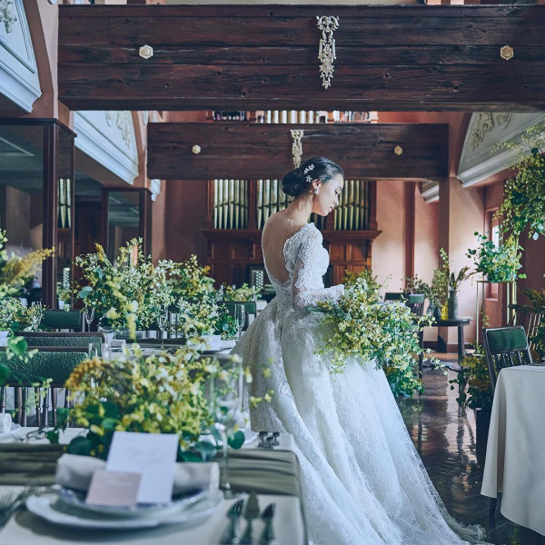 このプラン限定［式場見学1軒目限定］衣装3着66万円分プレゼント！