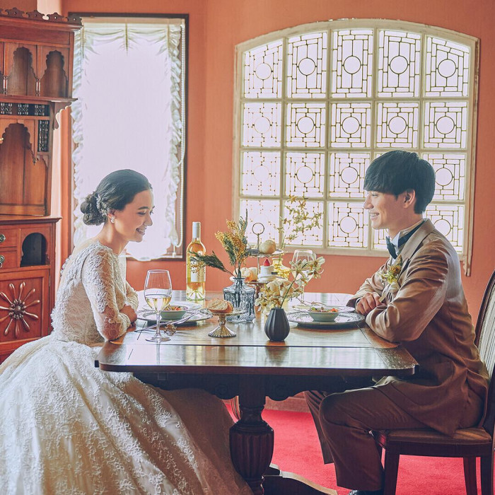 クラシカルな空間で、ふたりらしいモダンなウエディングを叶えて。