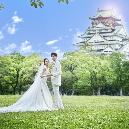 【大阪城西の丸庭園】大阪城に見守られながら、おふたりの永遠の愛を誓う。フォトウエディングにも◎