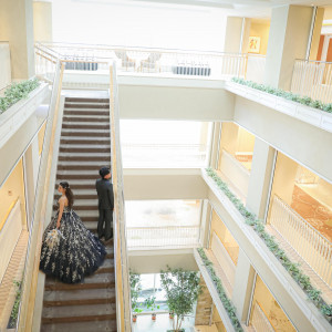 自然光溢れるホテル館内での写真撮影が人気です。|シティプラザ大阪 HOTEL&SPAの写真(56099742)