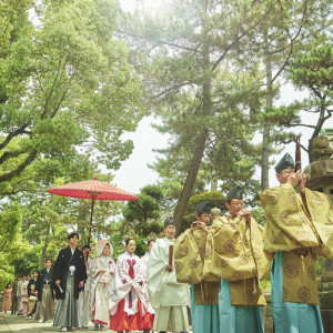 神々しい音色とともに進む雅楽先導|住吉大社の写真(31398795)