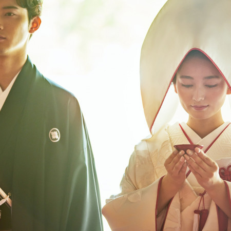 伝統を受け継いだ厳かな挙式に、自然と身が引き締まる