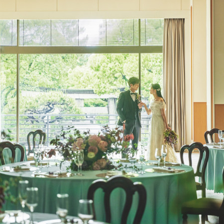 吉祥殿には外の景色を望みながらパーティーを楽しむことが出来る会場も。