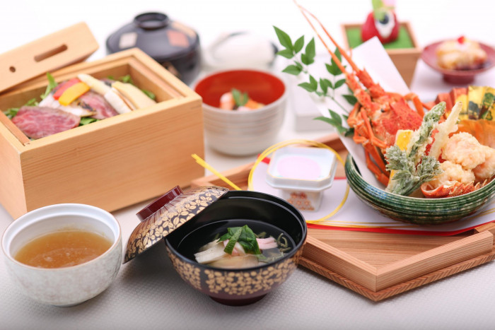 ブライダルフェアでのご試食会も定期的に開催。