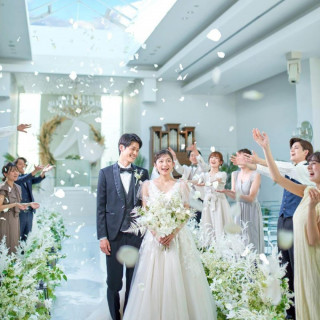 ＼初見学に◎！ギフト券10万円／ドレス試着×試食×見積比較