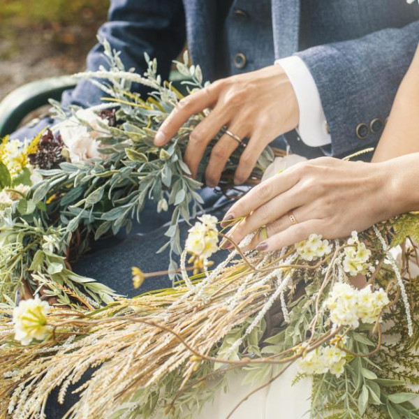 季節の花で彩る、ナチュラル＆上品な装飾