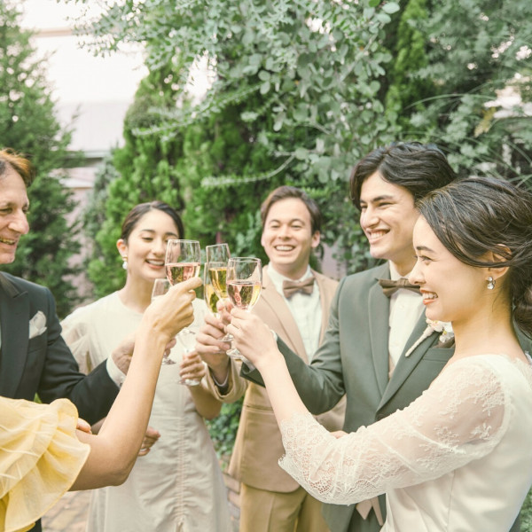 《自己負担0円で結婚式が叶う！》ここだけのお得なプラン！