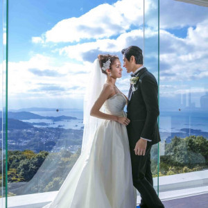 生まれ育った街並みを見渡しながら|THE TERRACE 弓張の丘ホテル/FIVESTAR WEDDINGの写真(30018798)