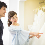 【2019年2月リニューアルオープン】ドレスサロンで衣裳を選ぶ時間も素敵な思い出になるはず。
