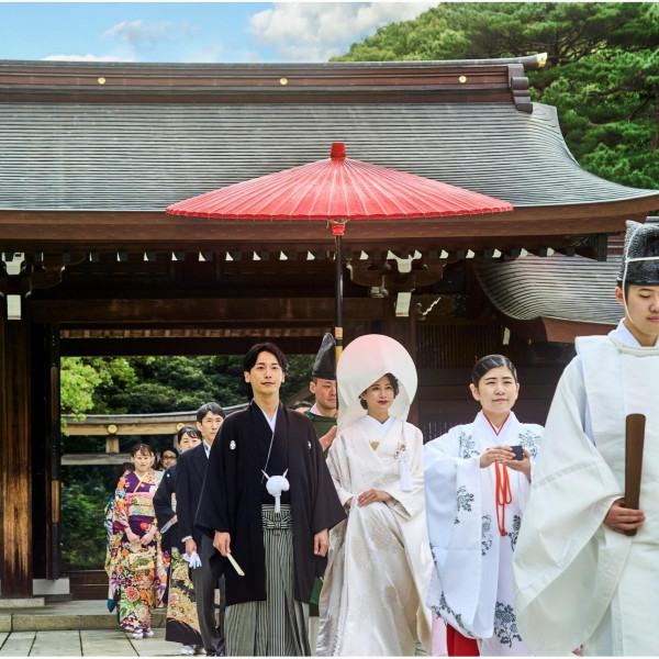 緑豊かな明治神宮での「参進」