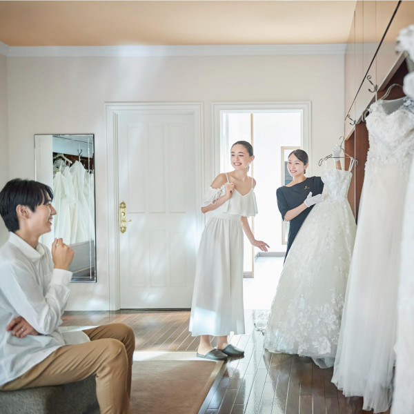 プラン内ドレスをご紹介します