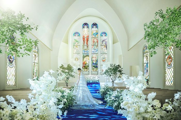 憧れを叶える大聖堂のチャペルと祝福に包まれるアフターセレモニー