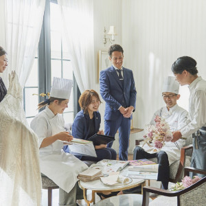 それぞれが知恵を出し合ってひとつのチームとなり結婚式をサポートいたします|アーカンジェル代官山/テイクアンドギヴ・ニーズウェディングの写真(49839085)