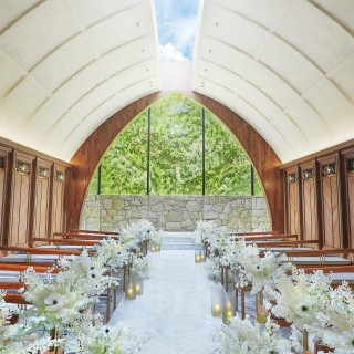 【成約特典】HP限定特典◆先着20組!リニューアルした挙式(20万円)プレゼント♪