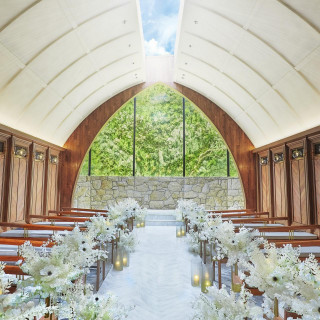 【成約特典】HP限定特典◆先着20組！リニューアルした挙式(20万円)プレゼント♪