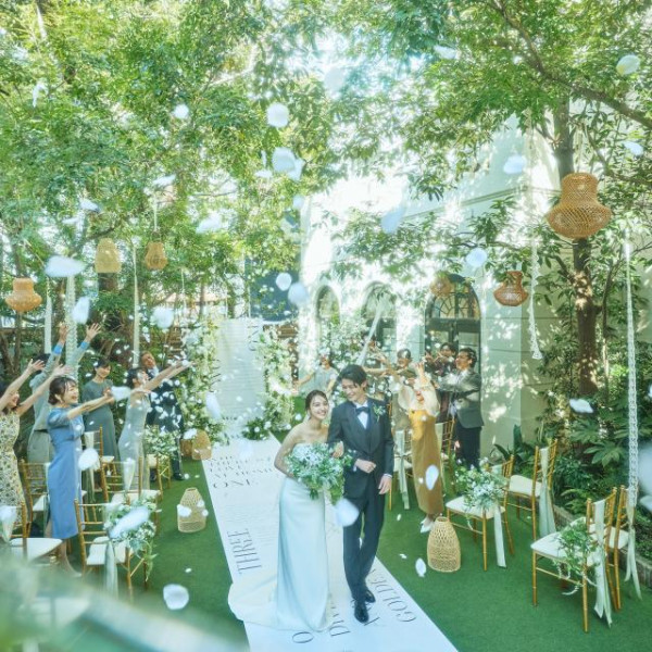 ガーデンチャペル挙式もオススメ