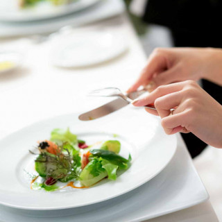 レストランで試食ができるチケットプレゼント！【 9月の挙式直前フェア限定】