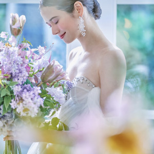 結婚式当日に合せて繊細な生命と向き合うフラワーコーディネーター|アーフェリーク白金/テイクアンドギヴ・ニーズウェディングの写真(52175410)
