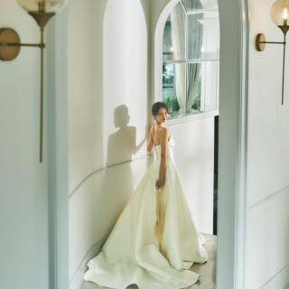 結婚式のメインアイテムは、やはり新婦のウェディングドレス