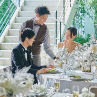 美味しい料理はもちろん、見て楽しめる演出や色鮮やかなお料理の数々。