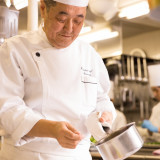 総料理長ムッシュ浅沼