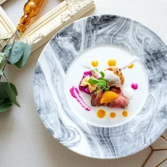 料理は、オリジナルコースを作れるプリフィックススタイル。