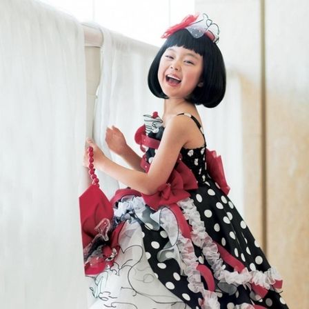 お子様の衣裳も豊富に取り揃えているから、パパママと一緒に、お子様もドレスアップして。|ベルクラシック小倉の写真(9928616)