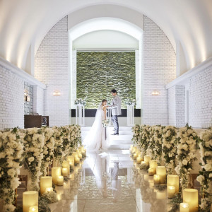 キャンドルを並べると幻想的な雰囲気に|ララシャンス 博多の森の写真(55856582)