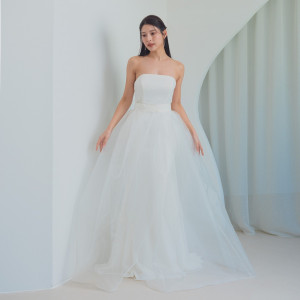 憧れの「ISAMU MORITA・JILL STUART・ハツコエンドウ・蜷川実花」を始め、世界的に支持されるドレス|ララシャンス 博多の森の写真(54103466)