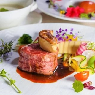 ［月曜日限定］ミシュラン3万円試食♪オマール海老＆和牛フィレ