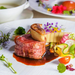 ●2万円豪華コース無料試食プレゼント≪公式HPからの予約限定!≫