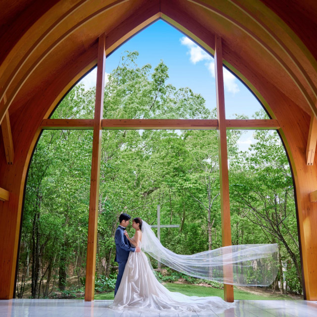 フォトウェディング・前撮り｜ララシャンス 博多の森【ウエディング