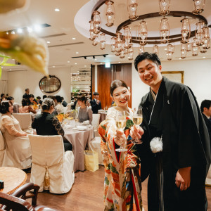 ゲストと過ごす楽しいひと時♪|レストランひらまつ博多の写真(54520427)