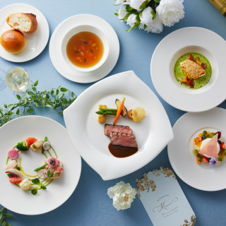 贅沢コース試食会へご招待★ホテル自慢！幅広いゲストにお喜びいただける和洋折衷料理も食べ比べ体験♪