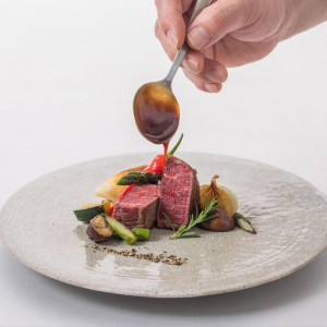 【GW特別最大130万円優待】牛フィレ試食×光のチャペル入場体感
