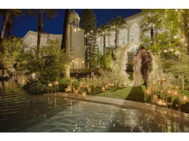 アクセス重視のおふたり必見!バス送迎サービス＆無料駐車場完備