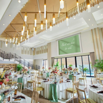 緑と笑顔あふれる一軒家貸切WEDDING★ガーデンと会場がひとつづきのナチュラルな空間♪