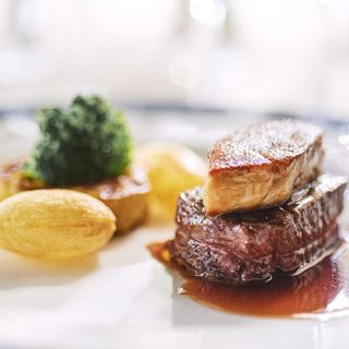 TOAST（トースト）の料理の写真（3枚目）