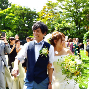 木々の緑と色鮮やかな花々に囲まれて|札幌パークホテルの写真(38762092)