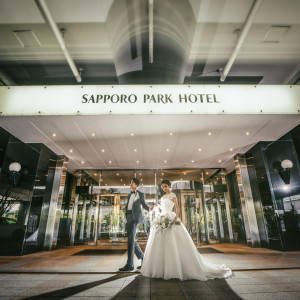 結婚式の非日常感がさらに増す人気なスペース。|札幌パークホテルの写真(38755428)