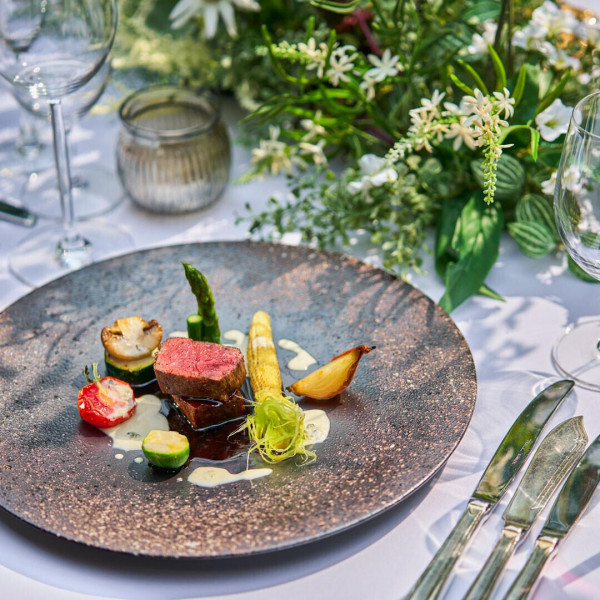 プラン特別オリジナルコース料理、全5品を提供すること可能（フレンチまたはイタリアン・料金別途）