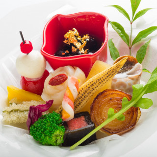 日本料理「匠」の一品 おふたりの祝宴の始まりを「華を添える」御祝肴の10品盛り
