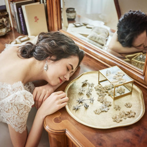 ドレスや髪型に合わせてアクセサリーも大切なアイテム|東京アフロディテの写真(55762717)