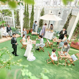 ガーデン付きだからゲストと距離の近いパーティーが叶う