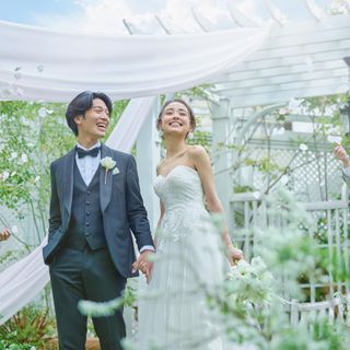 緑あふれるガーデン付き貸切一軒家ウェディング