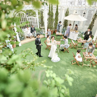 緑あふれるガーデン付き貸切一軒家ウェディング